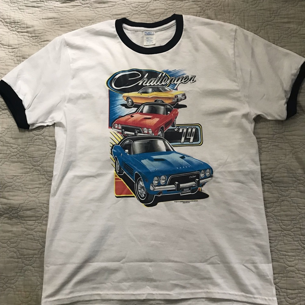 Vintage 70s Challenger Car Graphic Shirt